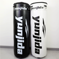 Sac de frappe en PVC durable pour la boxe et les arts martiaux, hauteur réglable, écologique, avec logo personnalisé – Vente directe usine