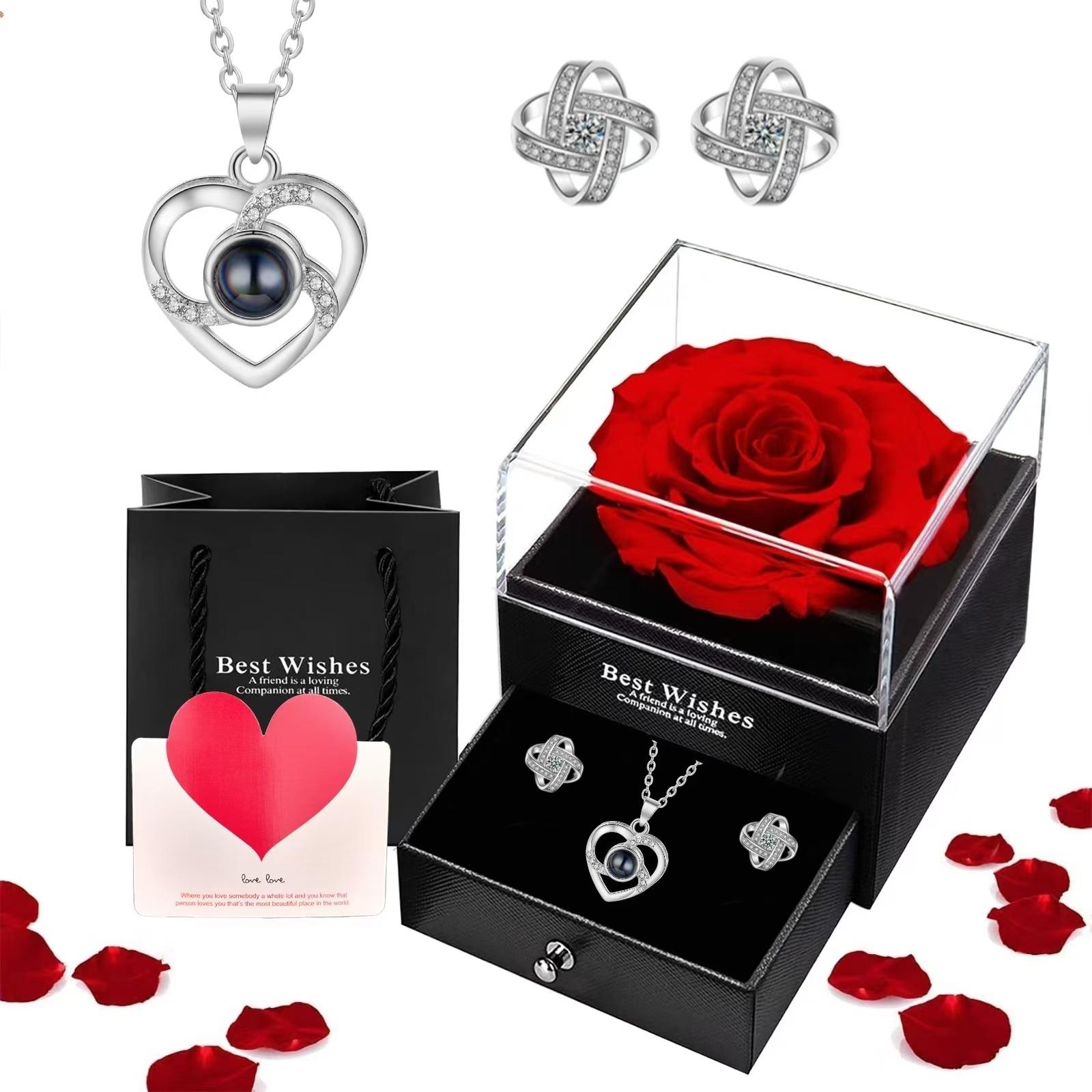 Collar (Blanco) + Pendientes de broche + Caja de regalo rosa