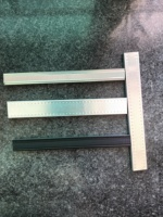 Entretoises de porte/fenêtre en aluminium modernes et durables avec joint d'étanchéité pour appartements et hôtels, fabriquées à Hebei