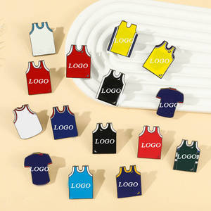 थोक खेल बास्केटबॉल जर्सी धातु पिन पेशेवर कस्टम कार्टून स्टार कपड़े ब्रोच नरम तामचीनी पिन - Product Image 4