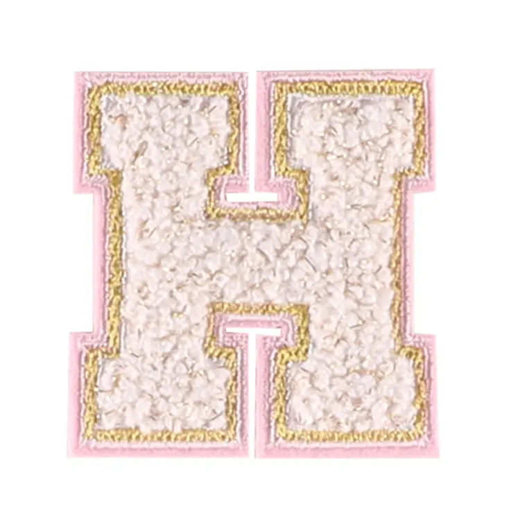 Hot Sale verschiedene Farben Buchstaben Chenille Patch Eisen auf Selbst klebende 6,5 cm 8 cm Stickerei Golddraht Patch für Kleidung oder Tasche