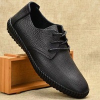 Mocassins Homme à Enfiler, Tige en PU, Semelle Intermédiaire en EVA, Semelle Extérieure, Doublure Douce, Motif Uni, Broderie Logo, Chaussures Décontractées Tendance Toutes Saisons