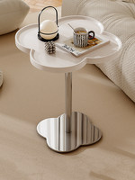 Table basse en verre moderne et créative de luxe léger avec base en acier inoxydable pour petits appartements, balcon, design minimaliste style crème
