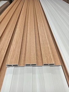 Panneau mural intérieur en <span class=keywords><strong>bois</strong></span> composite <span class=keywords><strong>bois</strong></span> composite PVC panneau mural cannelé pour décoration intérieure de la maison - Product Image 5
