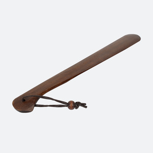 Chausse-pied en bois sur mesure à long manche, surface lisse, pour enfiler les chaussures, origine Jiangsu, numéro de pièce 80504 - Product Image 3
