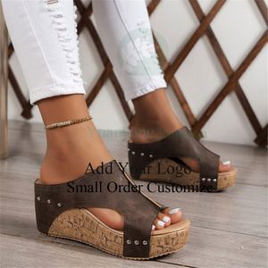 Sandalias <span class=keywords><strong>de</strong></span> tacón alto para mujer con diseño <span class=keywords><strong>de</strong></span> abeja y hebilla hueca, al por mayor - Product Image 3
