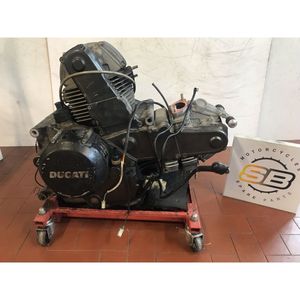 Assemblaggio Motore Ducati 750cc Monster Modello 2001 - Product Image 1