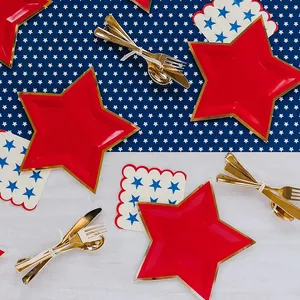 Tek kullanımlık mavi kırmızı amerikan bağımsızlık günü 4th temmuz parti dekorasyon USA partisi malzemeleri yıldız kağıt tabak