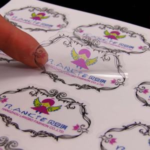 Etiquetas Adhesivas Personalizadas de Vinilo PVC Transparente con Círculos de Papel de Aluminio Dorado para Botellas de Vino, Cerveza, Whisky y Bebidas - Product Image 2