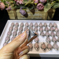 Prix de gros Bagues en cristal Bagues en quartz rose naturel Bagues en quartz rose pour cadeaux