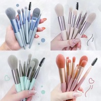 Gran oferta de mini brochas de maquillaje portátiles personalizadas de alta calidad, juego de brochas de maquillaje de pelo de madera suave con mango de plástico mate de Color caramelo