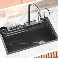Grand évier multifonction à fente unique en acier inoxydable Évier de cuisine cascade à affichage numérique LED anti-rayures avec lave-gobelet