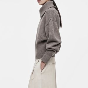 <span class=keywords><strong>Cardigan</strong></span> Bomber da Donna ODM in <span class=keywords><strong>Lana</strong></span> a Tinta Unita con Collo Alto Reversibile, Vita Corta, Zip Frontale e Lavorazione a Maglia Primaverile - Product Image 5