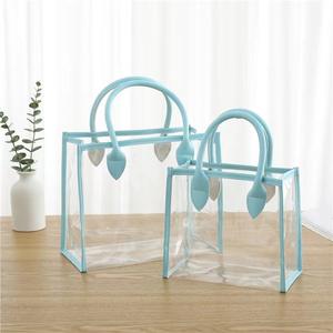 FS 다이너텍 맞춤형 로고 토트백 투명 <span class=keywords><strong>PVC</strong></span> 선물 가방 화장품 포장용 손잡이 포함 - Product Image 4