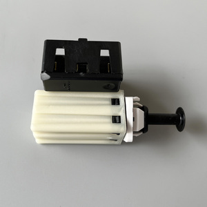 Interruptor de Luz de Freno Solenoide Nuevo de Alta Calidad 56029454AC para Jeep Grand Cherokee y Durango 2011-2013 OE 56029454AA/AB/AC - Product Image 2