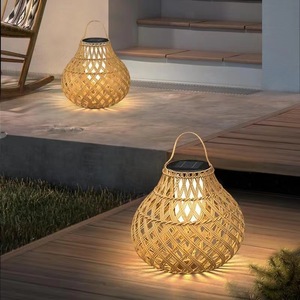 Lámpara Colgante Solar de Mimbre, Impermeable, Luz Ambiental para Exteriores, Patio, Jardín, Camping - Product Image 2