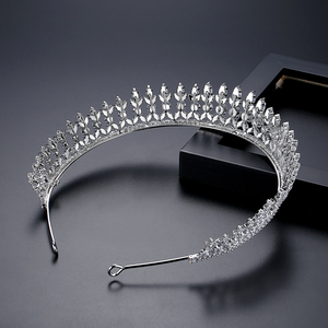 ウェディングティアラコームジュエリークラウンジルコンフラワーガール高級女性エレガントブライダルヘアアクセサリーページェント記念日 - Product Image 4