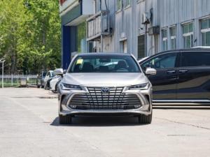 Nouvelle <span class=keywords><strong>voiture</strong></span> Toyota Avalon modèle 2024, berline hybride 2.0L 5 places essence-électrique turbo R19 Jiben Auto, intérieur foncé - Product Image 4