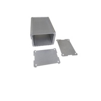 Petit dissipateur thermique en aluminium pour plaque de circuit imprimé, petit dissipateur thermique noir anodisé avec coussin thermique et vis installées