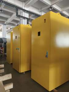 Gabinete Refrigerado por Inmersión SCU BRES-520-250 de 520 kWh y 250 kW para Entornos de Alta Seguridad y Altas Temperaturas - Product Image 2