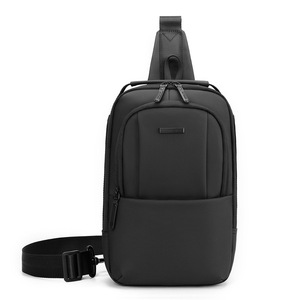 Nouveau sac bandoulière premium en nylon pour homme – Sac à bandoulière décontracté minimaliste et sac de tous les jours - Product Image 3