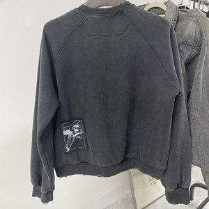 T-shirt surdimensionné pour homme en coton 100% imprimé sur mesure, effet délavé, manches longues, motif vintage - Product Image 2