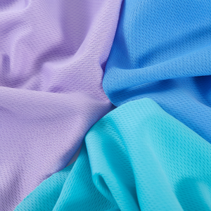 T-shirt de sport léger et respirant en tricot 100 % polyester œil-de-perdrix 135 g/m² à séchage rapide pour filles - Vente en gros - Product Image 1