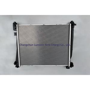 Réservoir d'eau de radiateur de refroidissement du moteur pour Dodge Durango Jeep Grand Cherokee WK 55038001AG 55038001AH 52014529AB 55038185AE - Product Image 3