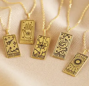 Tarot Kaarten Vintage Ketting Vierkante Amulet Hanger Vrouwen Sieraden Gift Vergulde Kraag Voor Vrouwelijke Keten Zodiac Maan Zon liefde