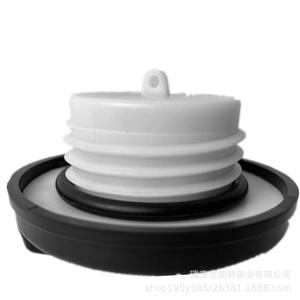 Tapa de Tanque de Combustible John Deere de 65 mm con Cierre para Tractor M65 con Llaves - Product Image 4