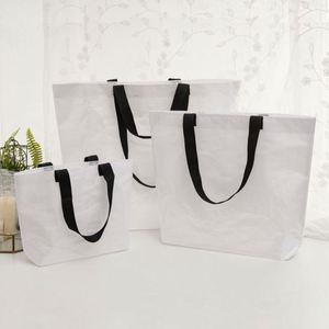 Bolsas de Compras Plegables Reutilizables, Impermeables, de PP Tejido, con Asas de Cuerda, Logotipo Personalizado Impreso y Laminado - Product Image 5