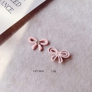 Dijes 3D de Zinc Impermeables Kawaii con Diseños de Lazo, Oso, Flor, Corazón y Estrella, Suministros para Manualidades y Estuches, para Pequeños Negocios, Venta al por Mayor, 10 unidades - Product Image 3