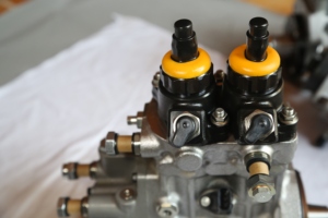 Phụ tùng máy xúc WA900-3 loader C6 C7 C9 6d170e 12v140e động cơ phun nhiên liệu bơm 6217-71-1111 476-8769 6245-71-1100 6156-71-1111 - Product Image 6