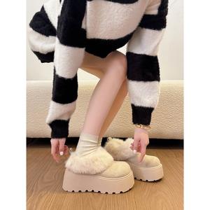 Nouvelles bottes de neige pour femme 2026, style britannique, blanches, à semelle épaisse, rehaussantes, fourrées, chaudes, à enfiler, en coton - Product Image 3