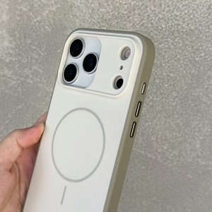 เคสโทรศัพท์ iPhone17promax TPU PC แบบครอบคลุมทุกด้าน ปุ่ม AI ดีไซน์บาง วงแหวนแม่เหล็ก ลายนูน รูใหญ่ สีพื้น พร้อมชุดทำความสะอาด - Product Image 3