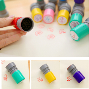 Tampons encreurs auto-encreurs en plastique 23mm avec logo personnalisé Jouet pour enfants et outil d'examen pour enseignants pour le bureau - Product Image 4