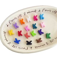 20mm Grandes Lettres Alphabet Charnues Violettes en Plastique Acrylique Perles Détachées Blocs pour Chaîne de Téléphone Portable Sac Pendentif