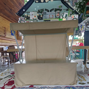 Mesas de Acero Desmontables de Diseño Moderno para Hoteles y Uso en Exteriores, Material de Hierro con Embalaje Especial para Montaje de Puestos al Aire Libre D05 - Product Image 1