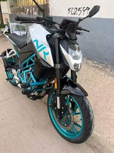 Motocicleta Chunfeng 250NK Usada, DOHC Refrigerada por Líquido, ABS, Fabricada en <span class=keywords><strong>2022</strong></span>, con 7,000 km - Product Image 4
