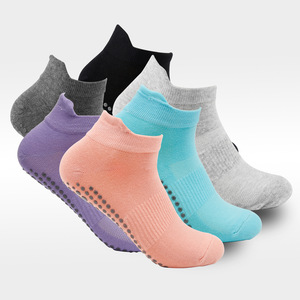 Calcetines tobilleros para mujer, calcetines cortos con logotipo personalizado, toalla con agarre de Color, calcetines antideslizantes con malla para Pilates, calcetines de Yoga para mujer - Product Image 2