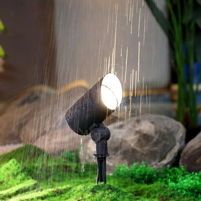 Spike & Base Mount Dimmable IP65 LED Landscape Spot Light Aluminum Construction 24/36 Beam Angle 3-Year Warranty CRI 97
