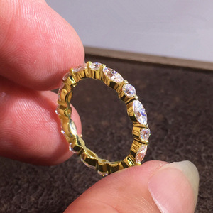 Anello Geometrico a Forma di Marquise, Stile Minimalista per Donne - Product Image 1