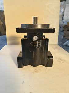 Bomba de Engranajes Hidráulica MHM315 MHM330 MHM350 MHM365 Serie MHM31 MHM31A897BEYS10-25 para Equipos Metalúrgicos, Aceite, Alta Presión - Product Image 6
