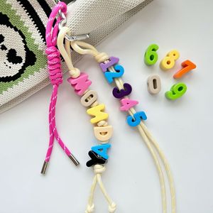 5Mm Trắng Đen Knot Paracord Dây Buộc Keychain Handmade Keychain Parachute Dây Sợi Dây - Product Image 2
