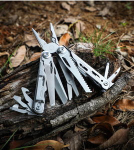 Cadeau pour lui, couteau de poche multifonctionnel de survie en acier inoxydable de haute qualité 17 en 1, pince multifonctionnelle pour le camping et la randonnée - Product Image 3