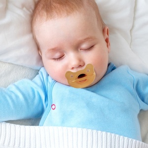 จุกนมหลอกเด็ก NZMAN ของแท้ 0-6 เดือน, จุกนมสำหรับทารกแรกเกิด, จุกนมซิลิโคนนุ่มปลอดสาร BPA, เรืองแสงในที่มืด - Product Image 2