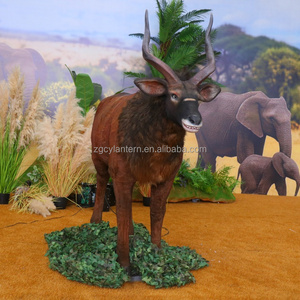 Modèle d'antilope animatronique réaliste grandeur nature, peint à la main, en silicone et métal, pour affichage intérieur dans les restaurants, centres commerciaux et espaces jungle. - Product Image 3