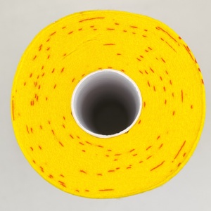 Rollo de Toallitas de Limpieza Perforadas con <span class=keywords><strong>Fondo</strong></span> Amarillo y Diseño Floral Rojo - Product Image 3