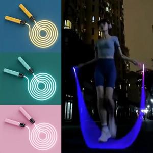 Cuerda de saltar de Fitness con luz LED rosa brillante, Material ABS inteligente, <span class=keywords><strong>Crossfit</strong></span>, saltar para uso doméstico - Product Image 3