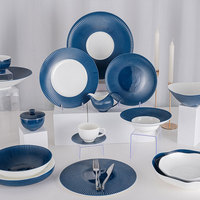Service de table de luxe en porcelaine fine, vaisselle de cuisine, assiettes en céramique bleu et blanc